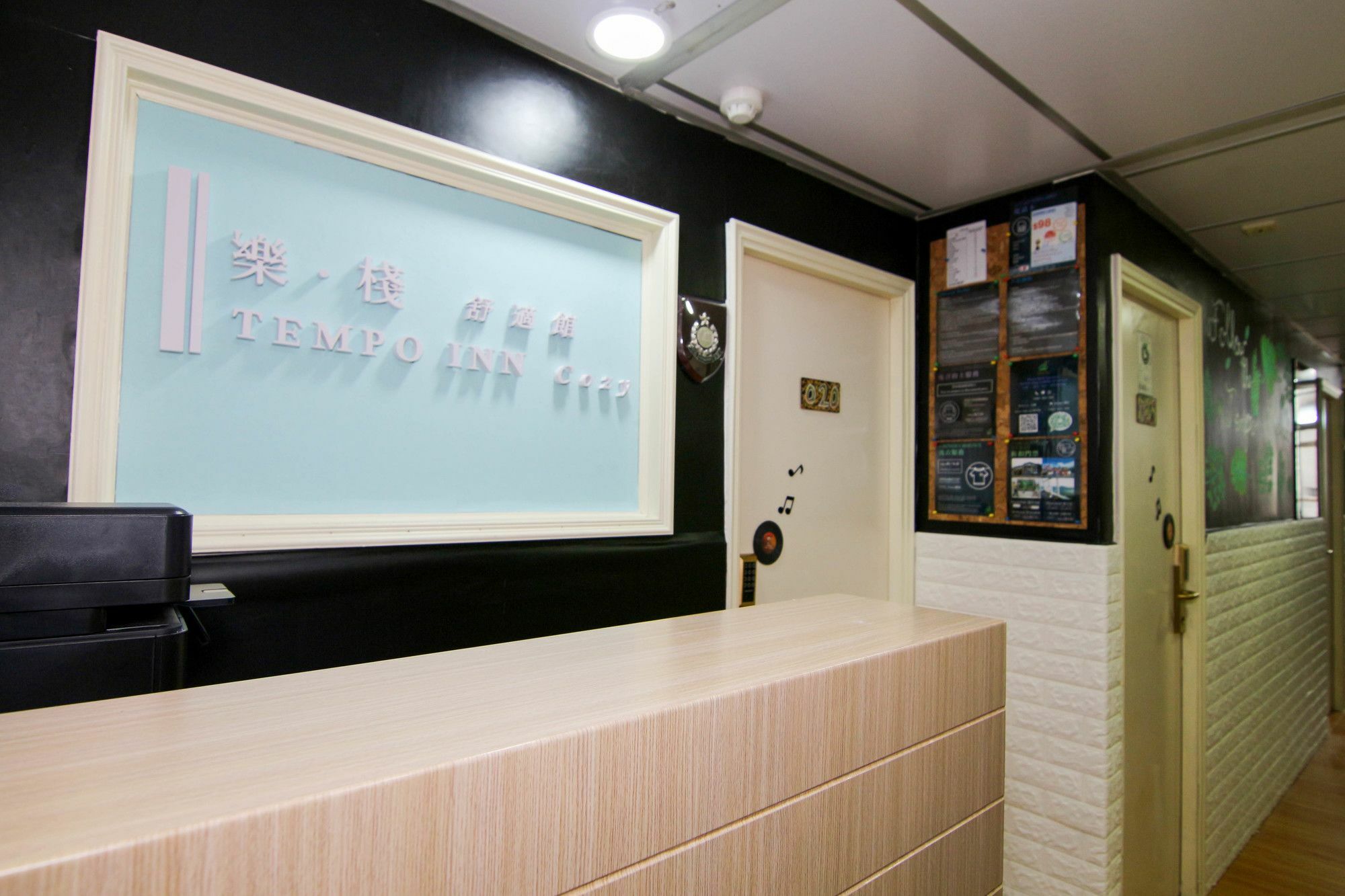 Cozy Inn Jordan Station Hong Kong Exterior photo